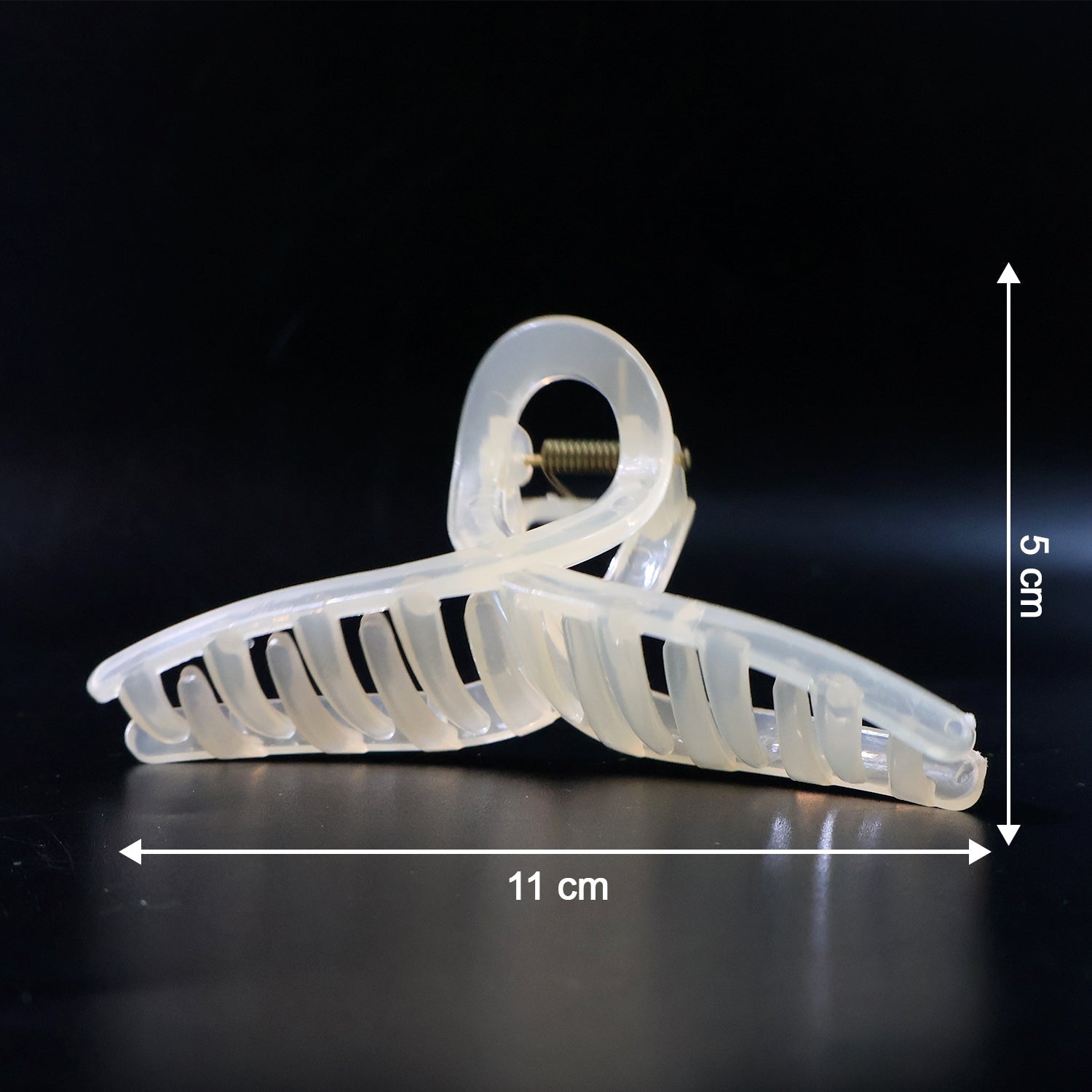 Heavy-Duty Plastic Hair Claw Clips Heavy-Duty Plastic Hair Claw Clips